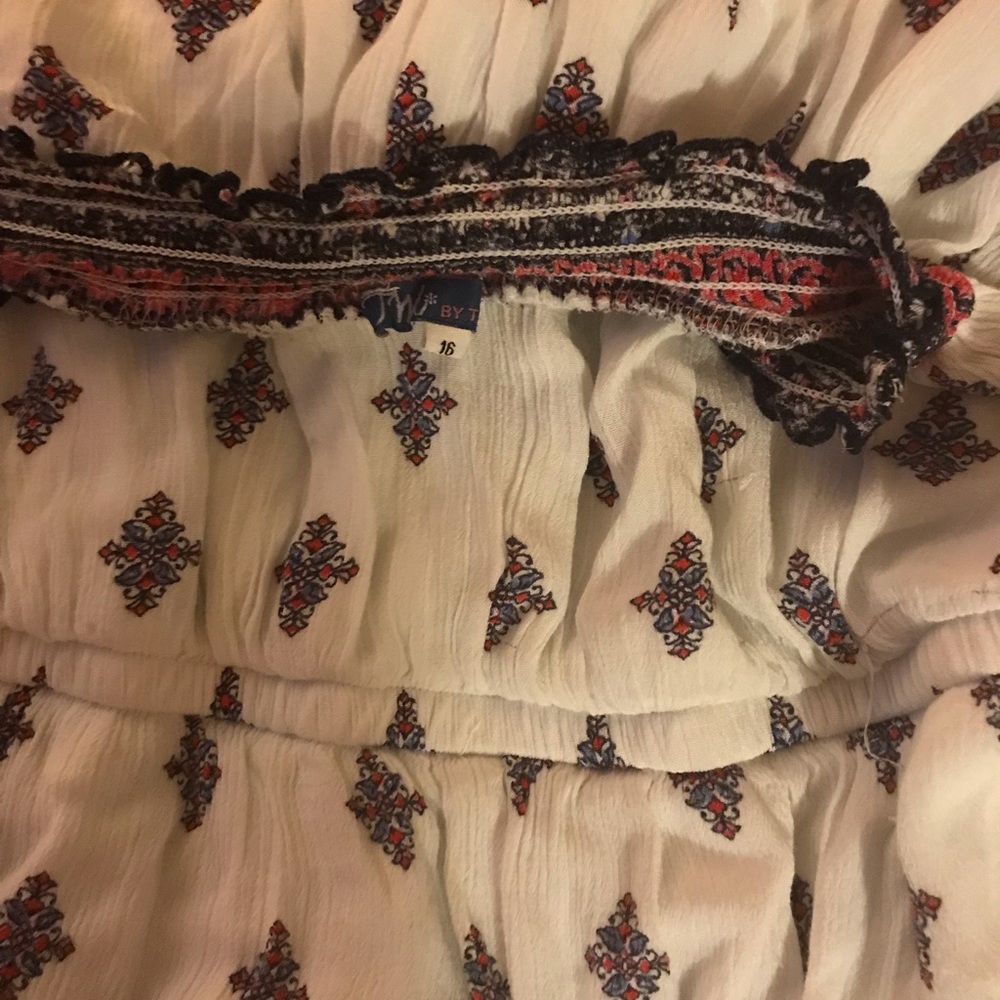 Romper - Picture 3 of 3